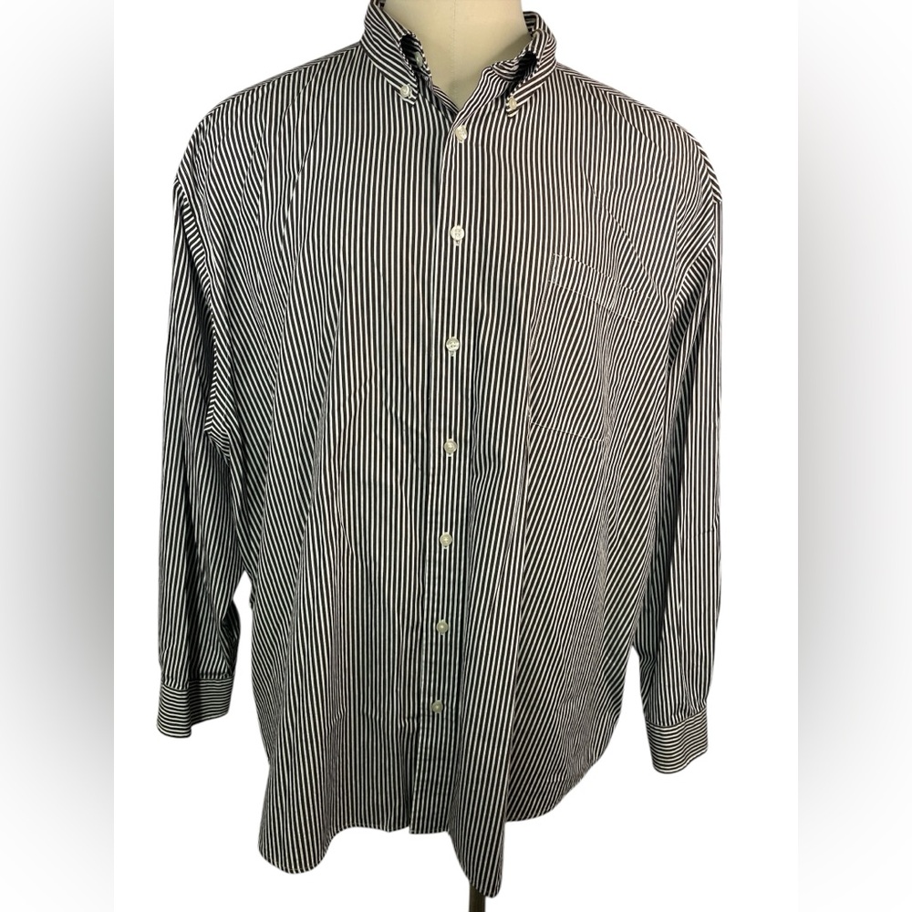 Roundtree and Yorke Classic Black and White Striped Men's Shirt Size 4X